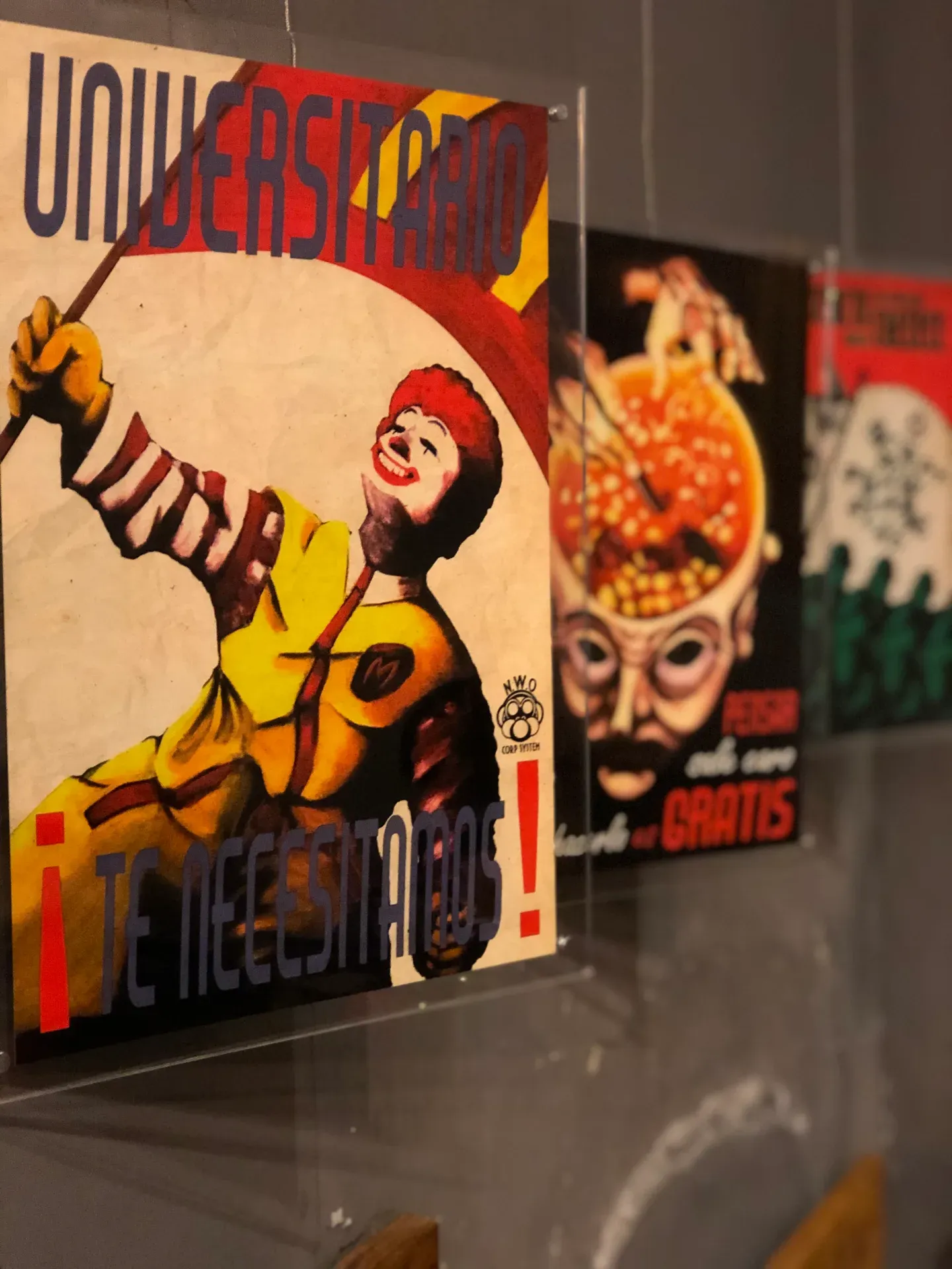 LAMEDIOCRIDADTELLEVARAALEXITO_ OFFYELLOW_3